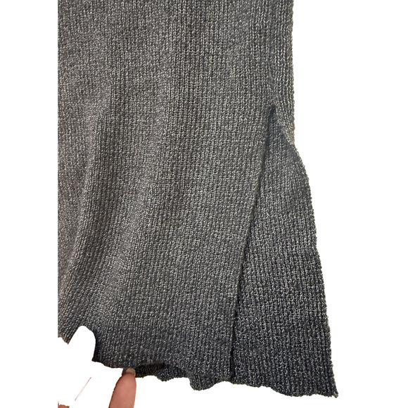 Express Sweater Womens XS Gray Long Sleeve Knit Pullover Lightweight Slit Hem - Picture 8 of 8